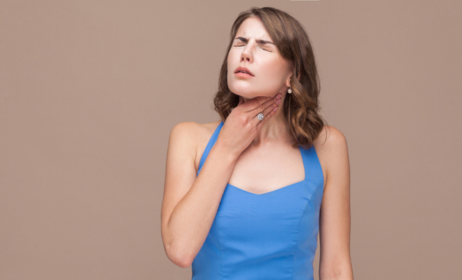 Por qué duele la garganta al gritar o forzar la voz