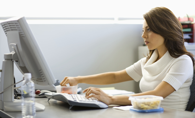 Los derechos en la maternidad en el Día de la Mujer