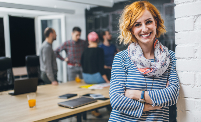 ¿Eres nuevo en la oficina? 8 formas de caer bien desde el primer momento ¿Eres nuevo en la oficina? 8 formas de caer bien desde el primer momento